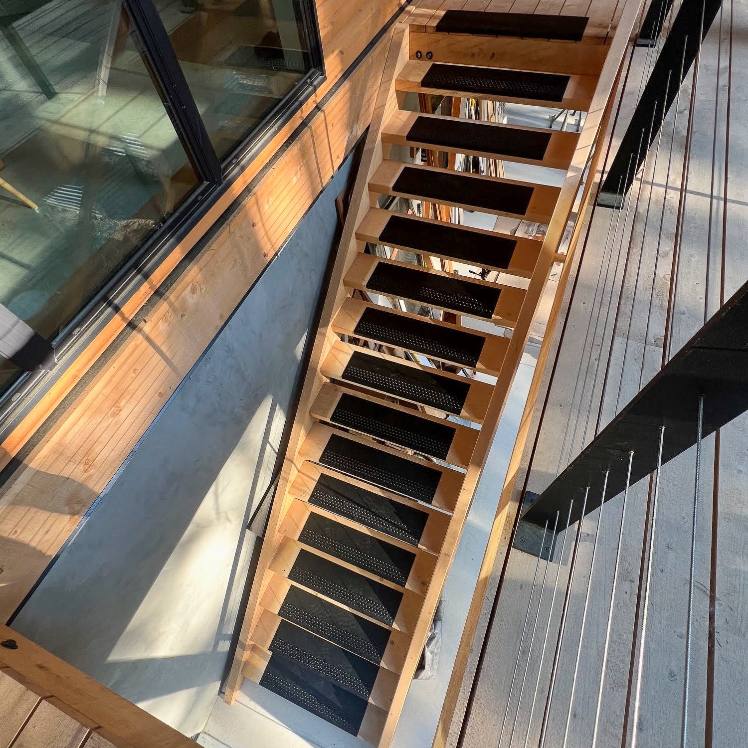 STEADY-STEP Anti-Slip Stair Tread Cover for Outdoor Stairs - Durable Aluminum