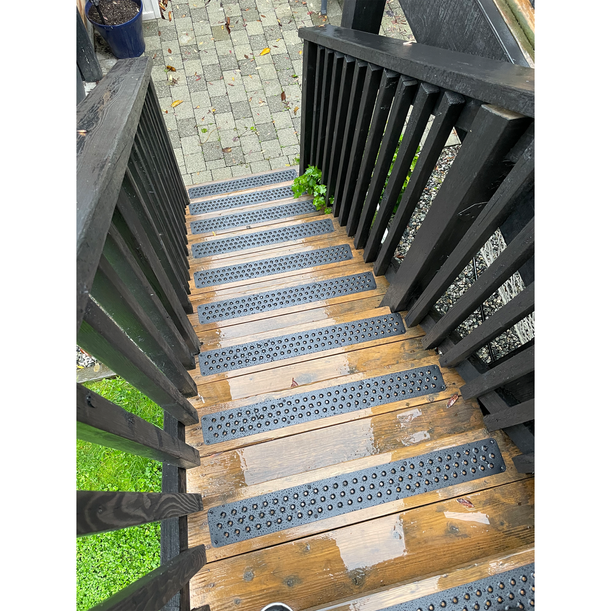 STEADY-STEP Anti-Slip Stair Strip for Outdoor Stairs - Durable Aluminum