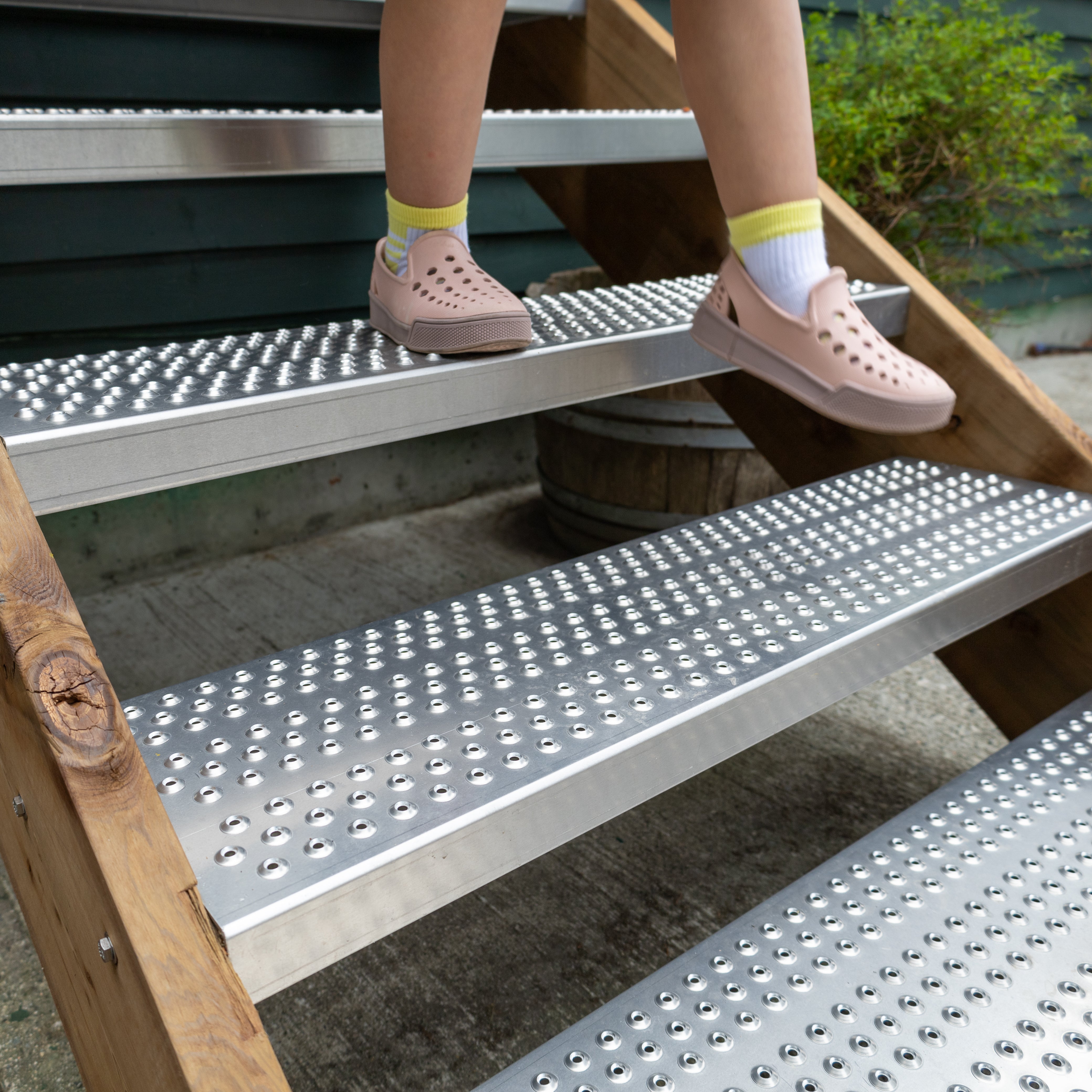 STEADY-STEP Anti-Slip Stair Tread - Heavy Duty Aluminum Construction