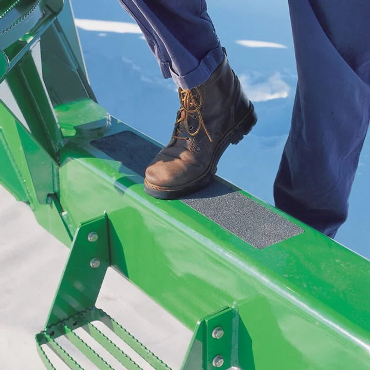 Gator Grip® Anti-Slip Grit Cleats